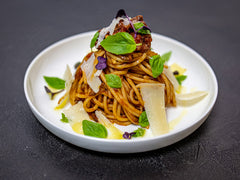 Pasta alla Norma - przepis na sycylijski makaron z bakłażanem
